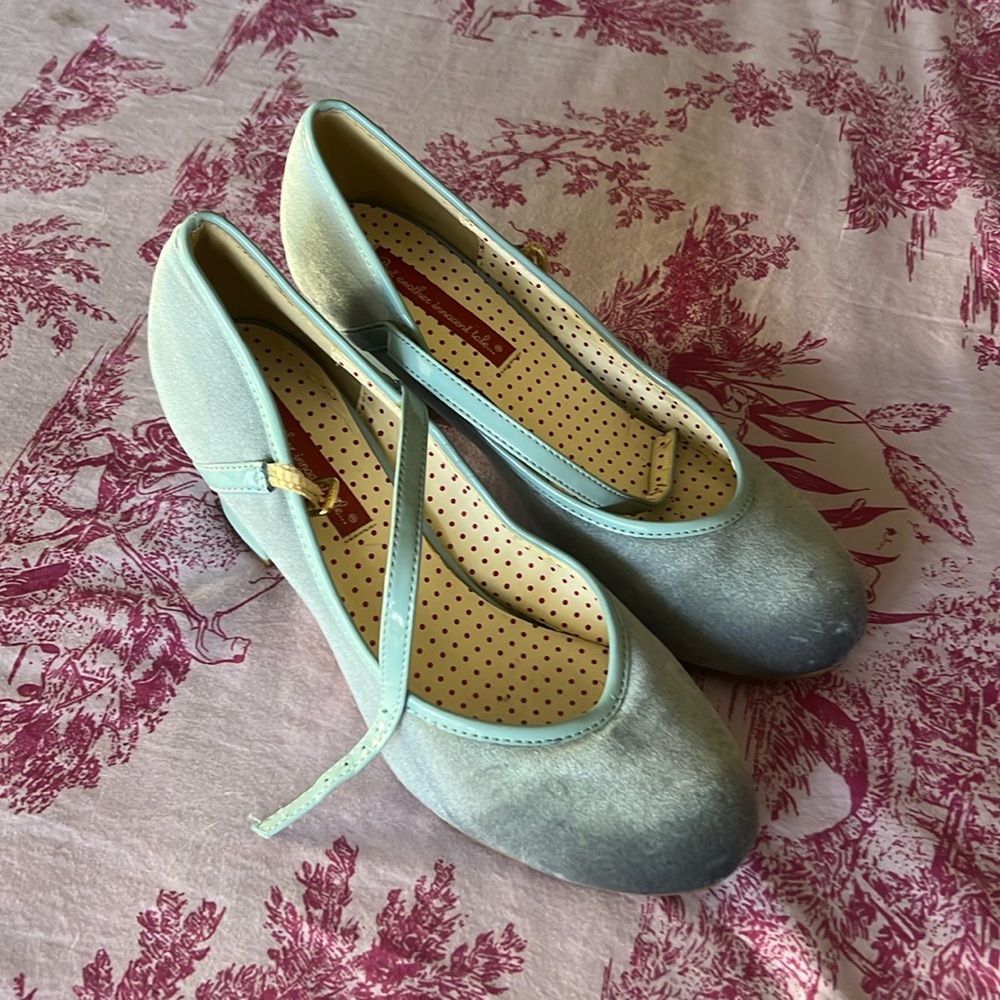 Blue Velvet heels
